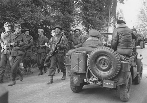 Montgomery watches German Prisoners