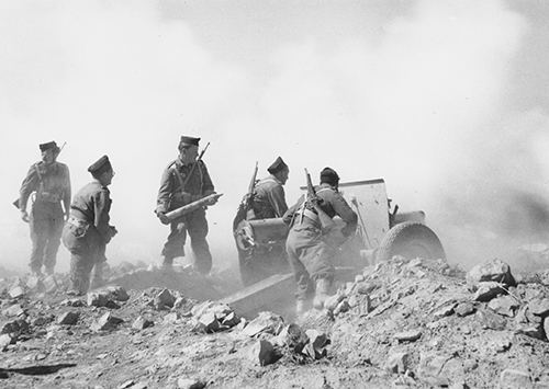 Artillery Crew