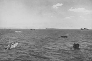 Browse Landing boats head for Sicilian coast