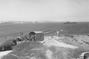 Captured Italian coastal guns