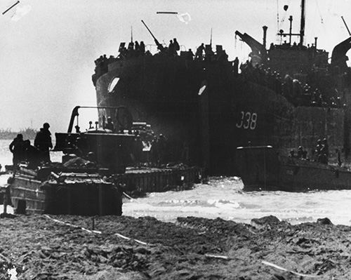 LST disembarking payload