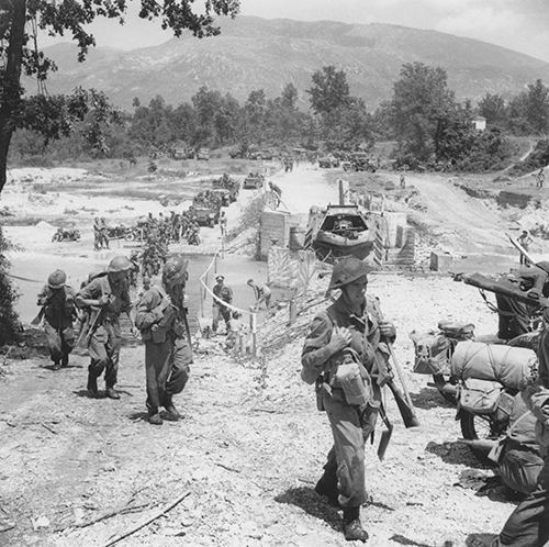 British soldiers cross the Melfa