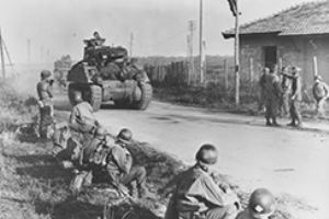 American armour moves toward Monte Cassino