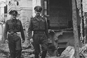 General Alexander in Anzio 1944