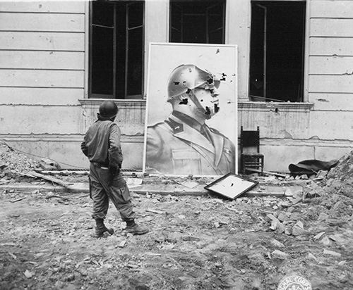 Mussolini portrait