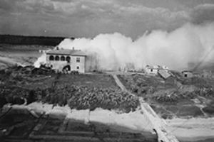 Mechanical smoke generator