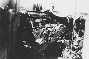 Casualties being evacuated from Dieppe
