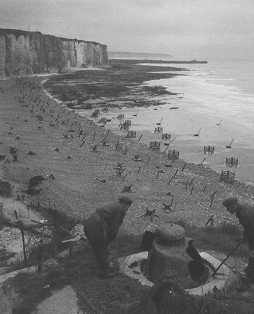 Beach obstacles