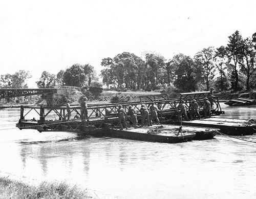 REs bridge the Orne river