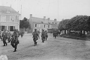 US paratroopers in St Mere Eglise