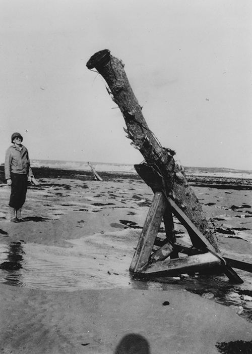 A typical German obstacle on Omaha Beach