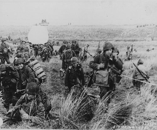 American troops moving inland
