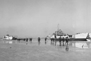 Browse Canadian troops landing Nan Green Beach