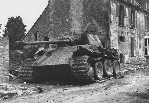 Destroyed Panther tank