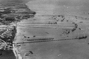Mulberry Harbour, Arromanche