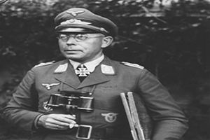 Generalleutnant Pickert