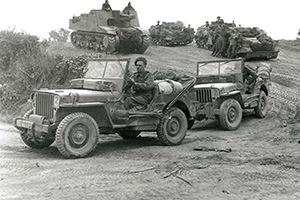 A Sexton 25-pdr self-propelled gun