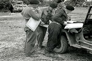 An 8th Armoured Brigade Conference in the field