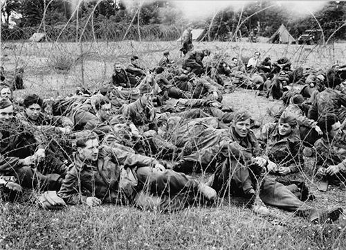 German prisoners of war prisoners in Normandy