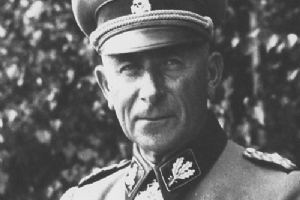 SS-Obergruppenfuhrer Paul Hausser