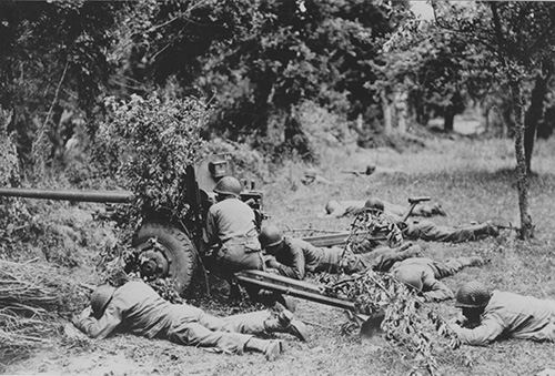 American anti tank company 317th Infan­try