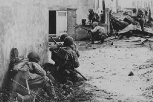 American Infantry involved in street fighting