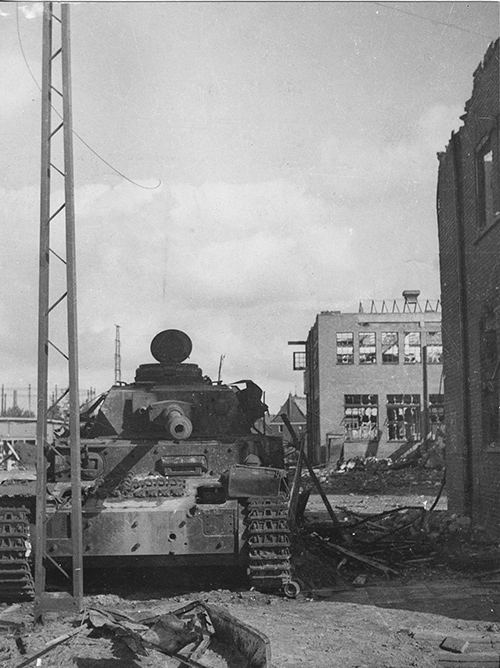 Panzerkampfwagen IV knocked out by Pat Barnett