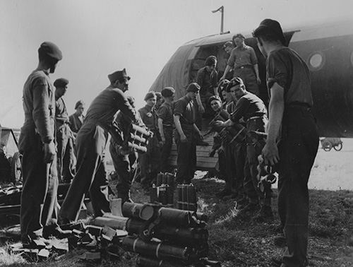 Loading Gliders prior to embarkation