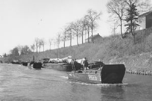 Naval LCVPs being shipped to Germany