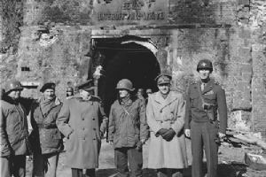 A party of VIPs in front of the Citadel at Julich