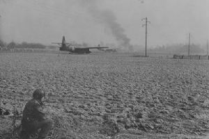 Horsa gliders landing near Hamminkeln