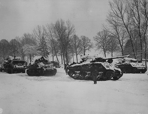 American troops of the 9th Armoured Division