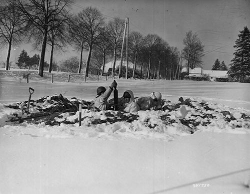 Mortar crew of the 48th Infantry Battalion